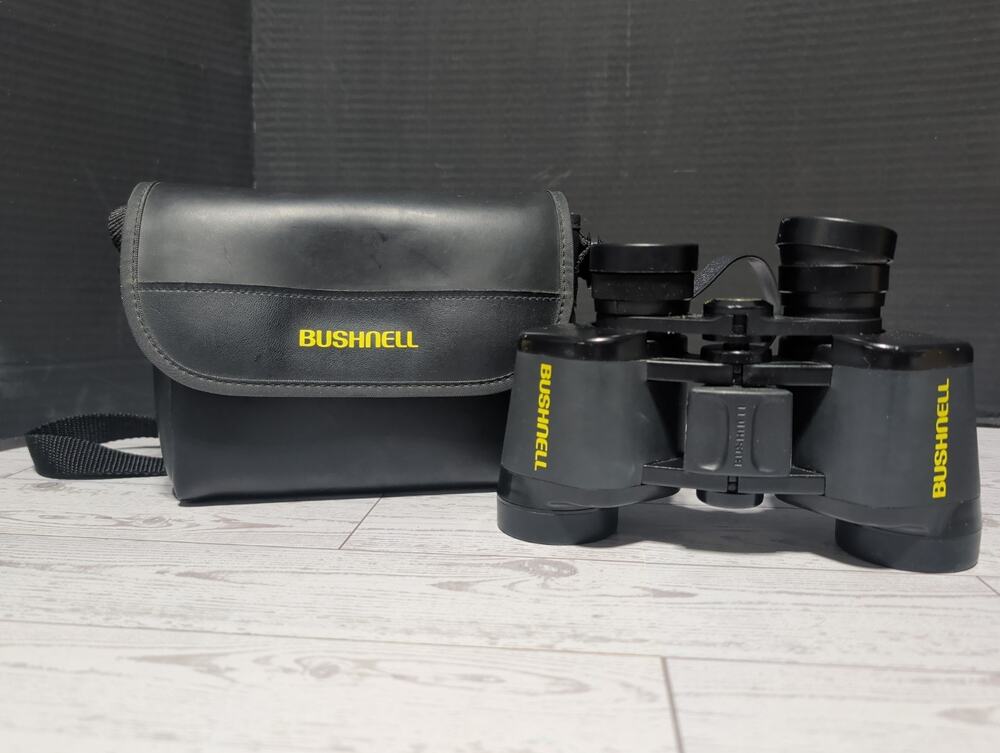 VTG Bushnell Binoculars Model # 13-7307 Powerview Wide Angle EXCELLENT COND.
